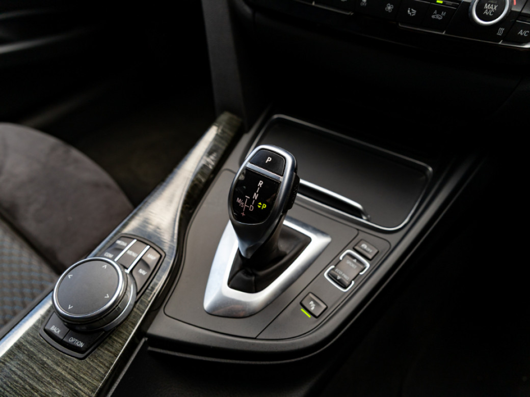 2018 BMW 3 Series