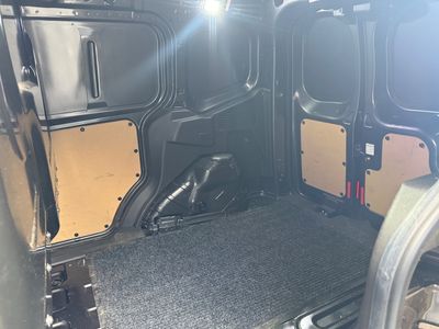 2020 Ford Transit Courier