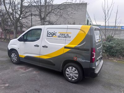 2021 Peugeot Partner