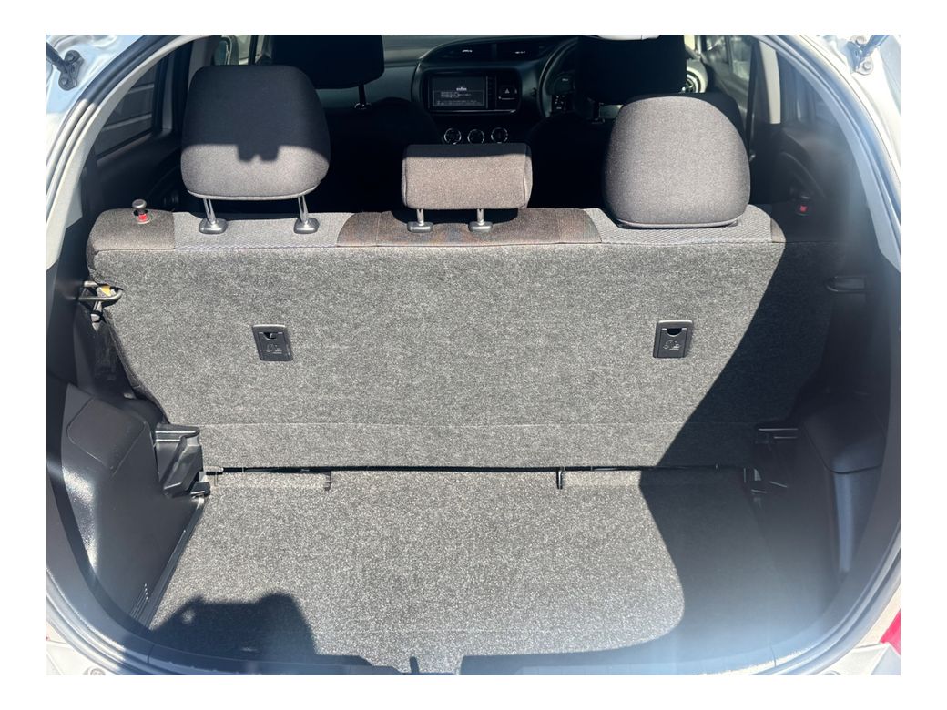 2016 Toyota Vitz