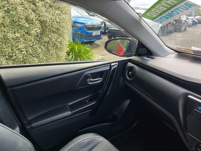2016 Toyota Auris