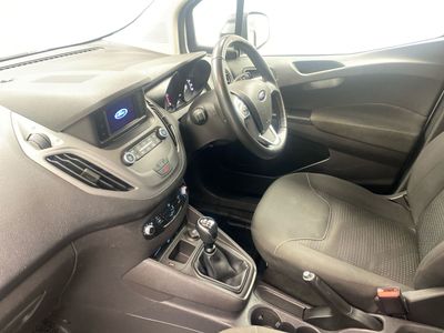 2023 Ford Transit Courier