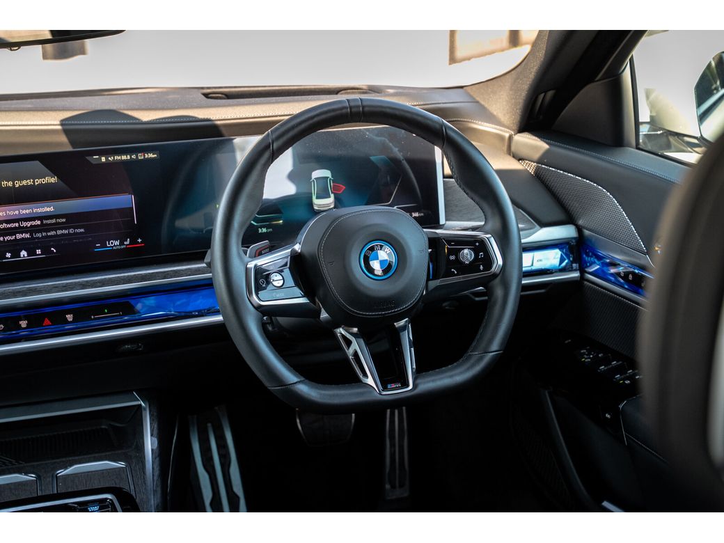 2025 BMW i7