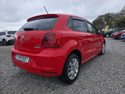 2017 Volkswagen Polo