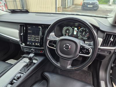 2018 Volvo S90