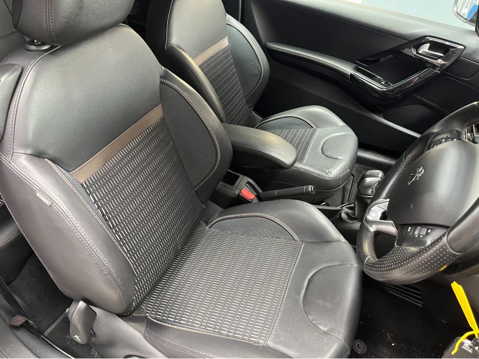 2015 Peugeot 208