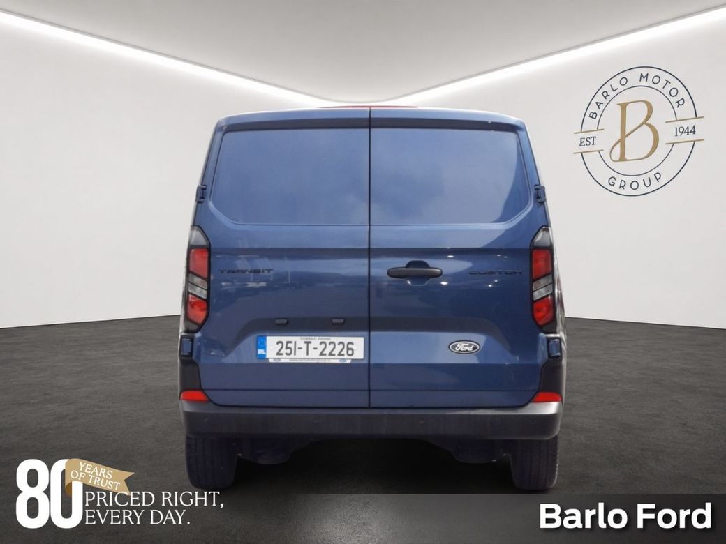 2025 Ford Transit Custom