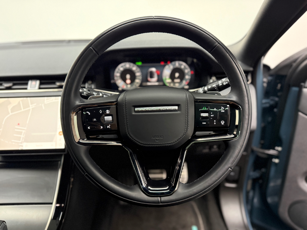 2025 Land Rover Range Rover Evoque