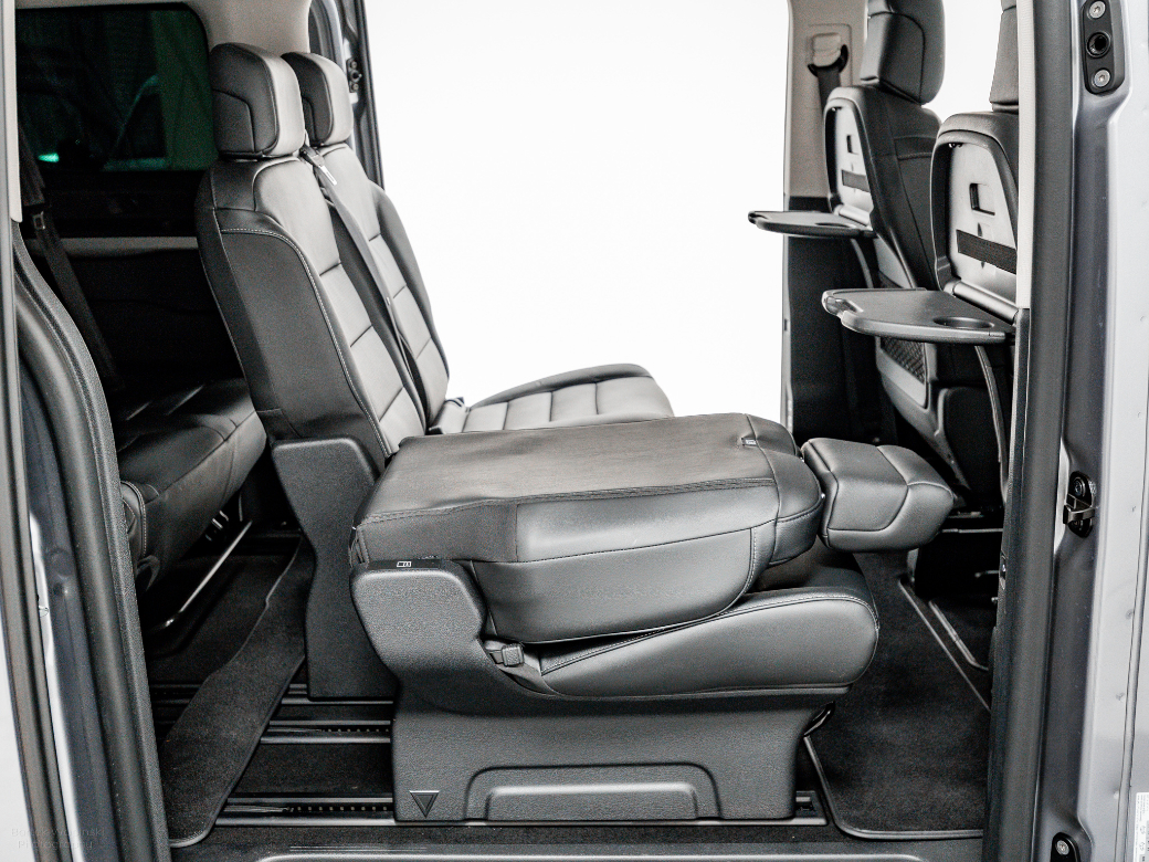 2025 Peugeot Traveller
