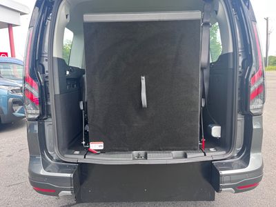 2026 Ford Tourneo Connect