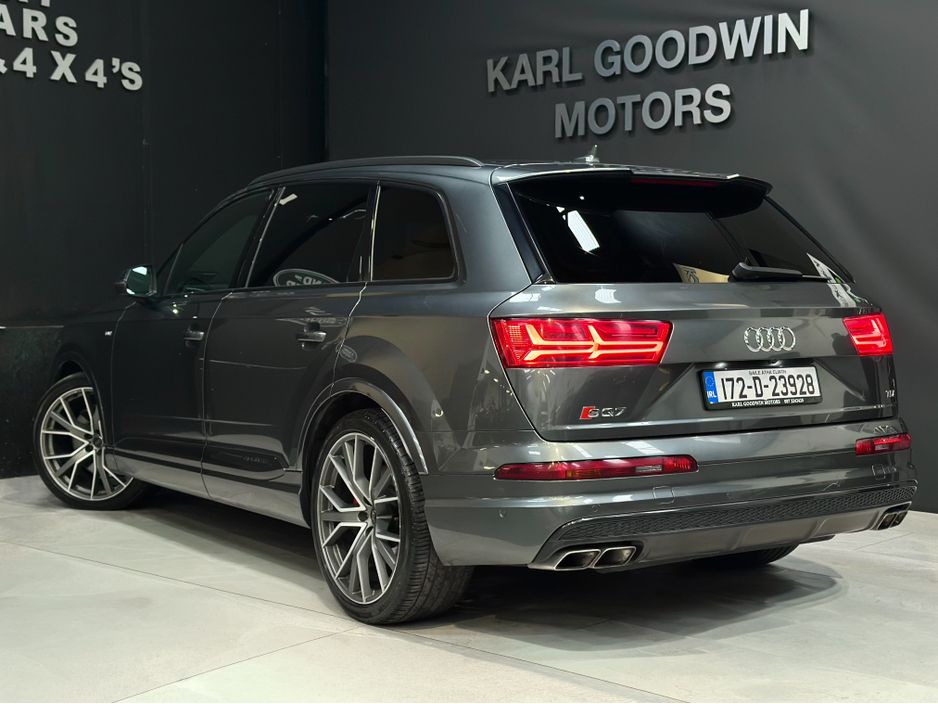 2017 Audi SQ7