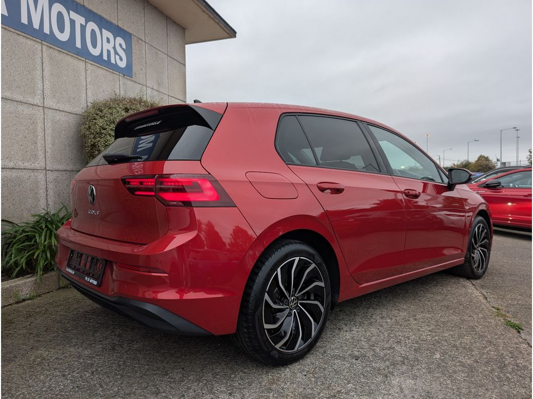 2023 Volkswagen Golf