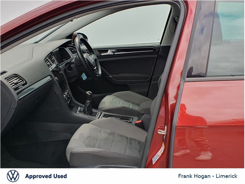 2019 Volkswagen Golf