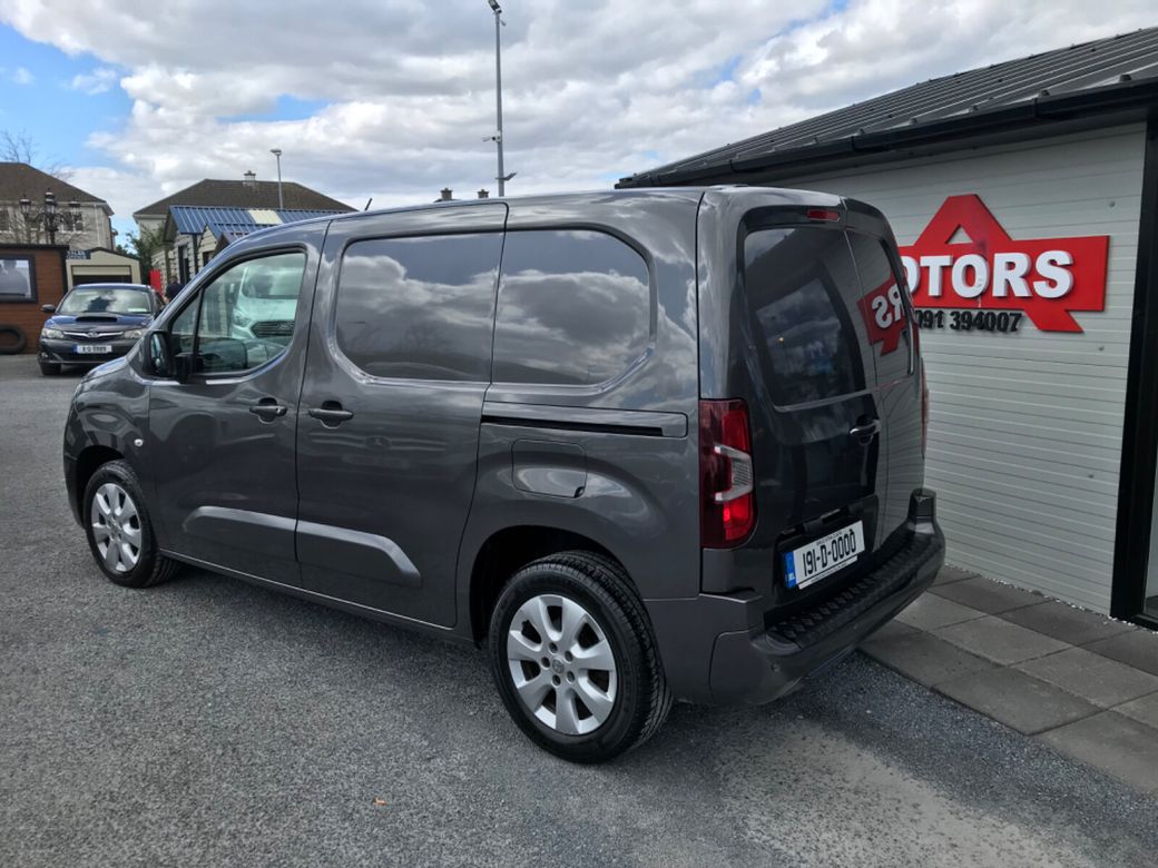 2019 Opel Combo