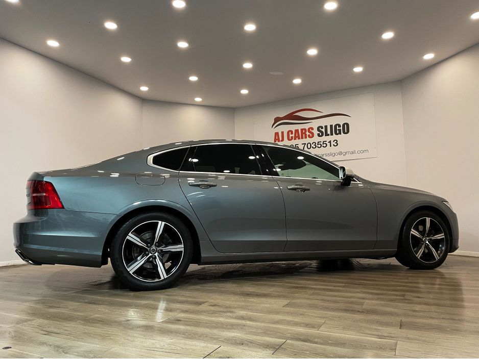 2020 Volvo S90