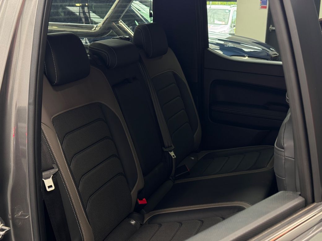2024 Volkswagen Amarok
