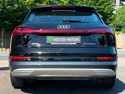 2022 Audi e-tron