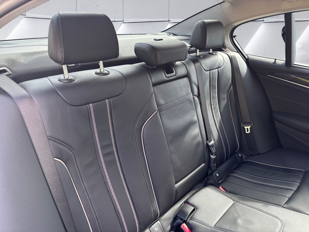 2018 BMW 5 Series