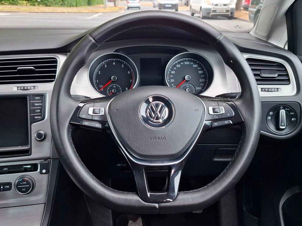 2016 Volkswagen Golf
