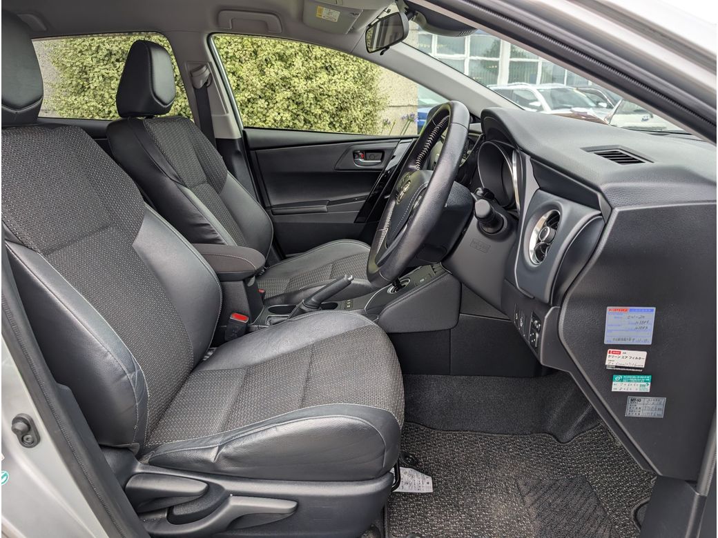 2016 Toyota Auris