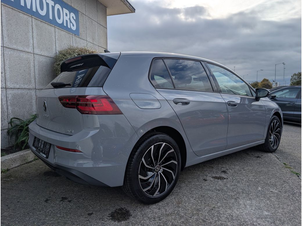 2024 Volkswagen Golf