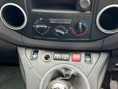 2018 Peugeot Partner