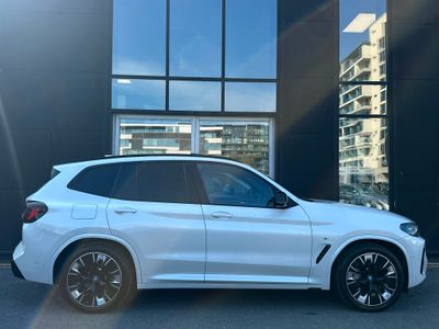 2024 BMW iX3