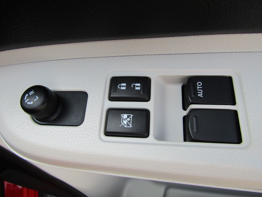 2019 Suzuki Ignis