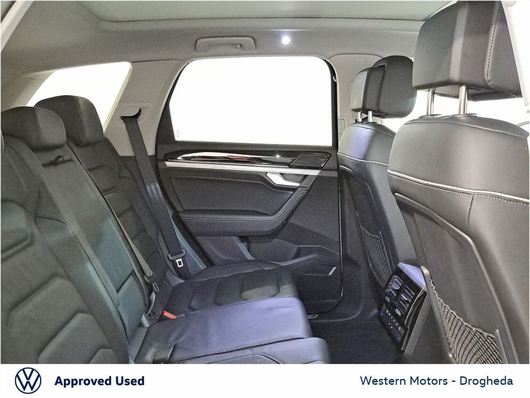 2024 Volkswagen Touareg