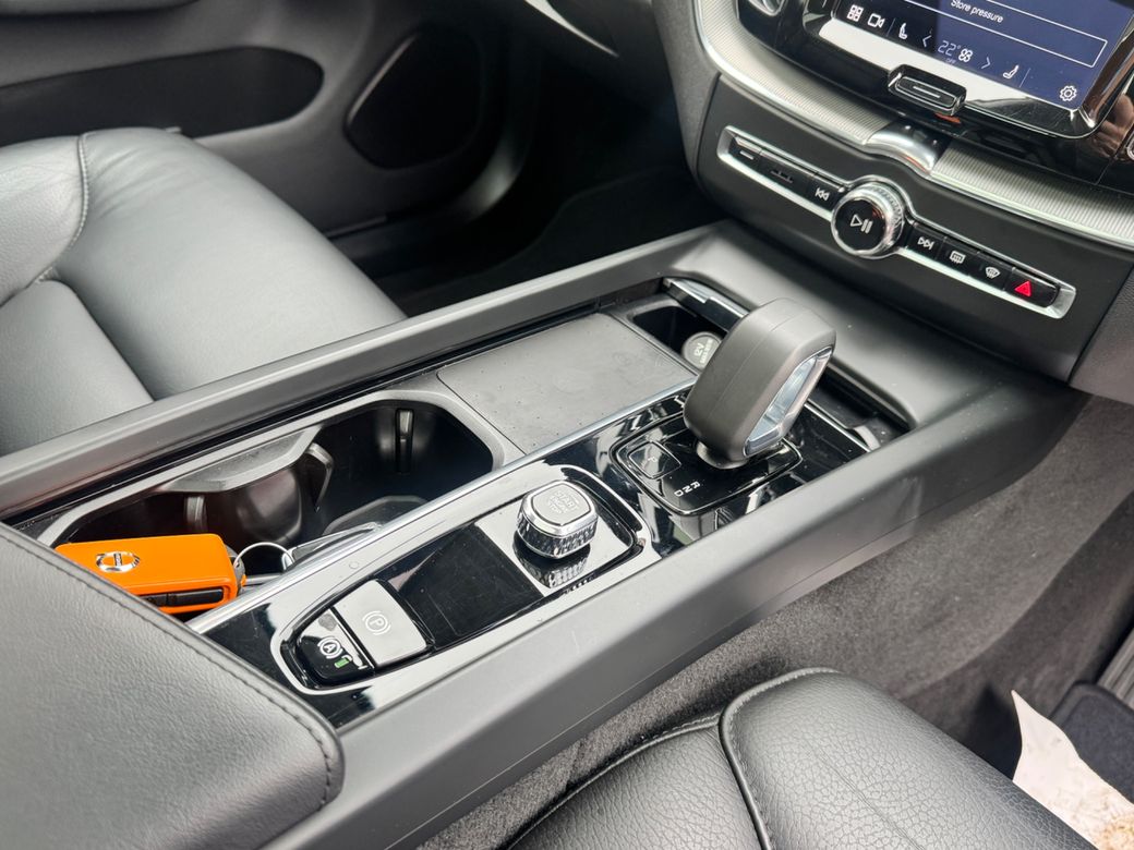 2023 Volvo XC60