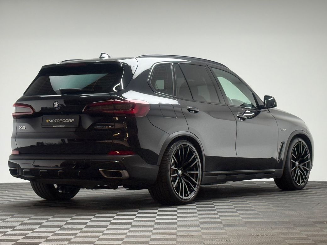 2022 BMW X5