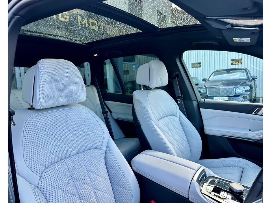 2025 BMW X5