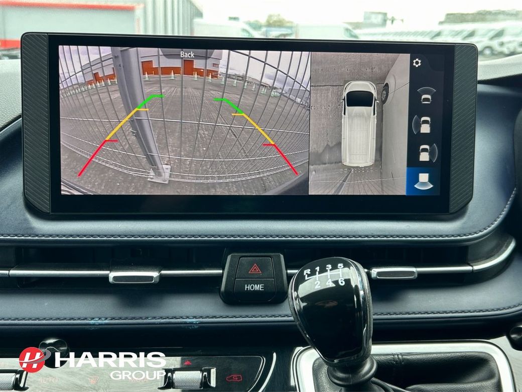 2025 White Maxus Deliver 7