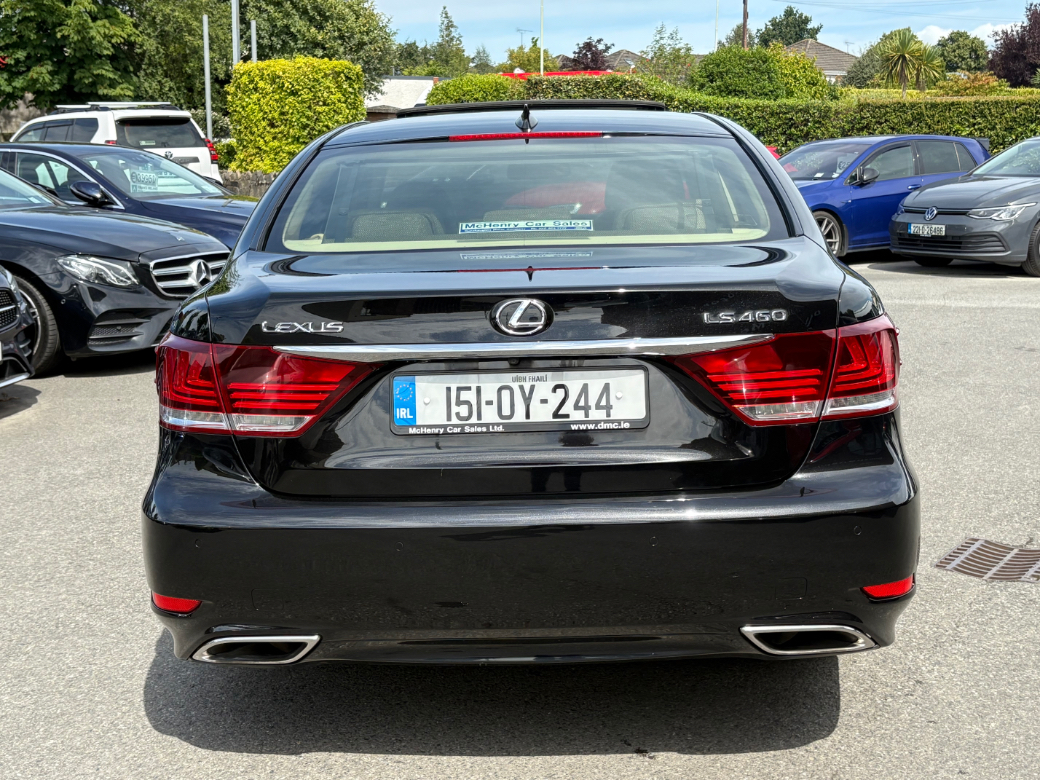 2015 Lexus LS
