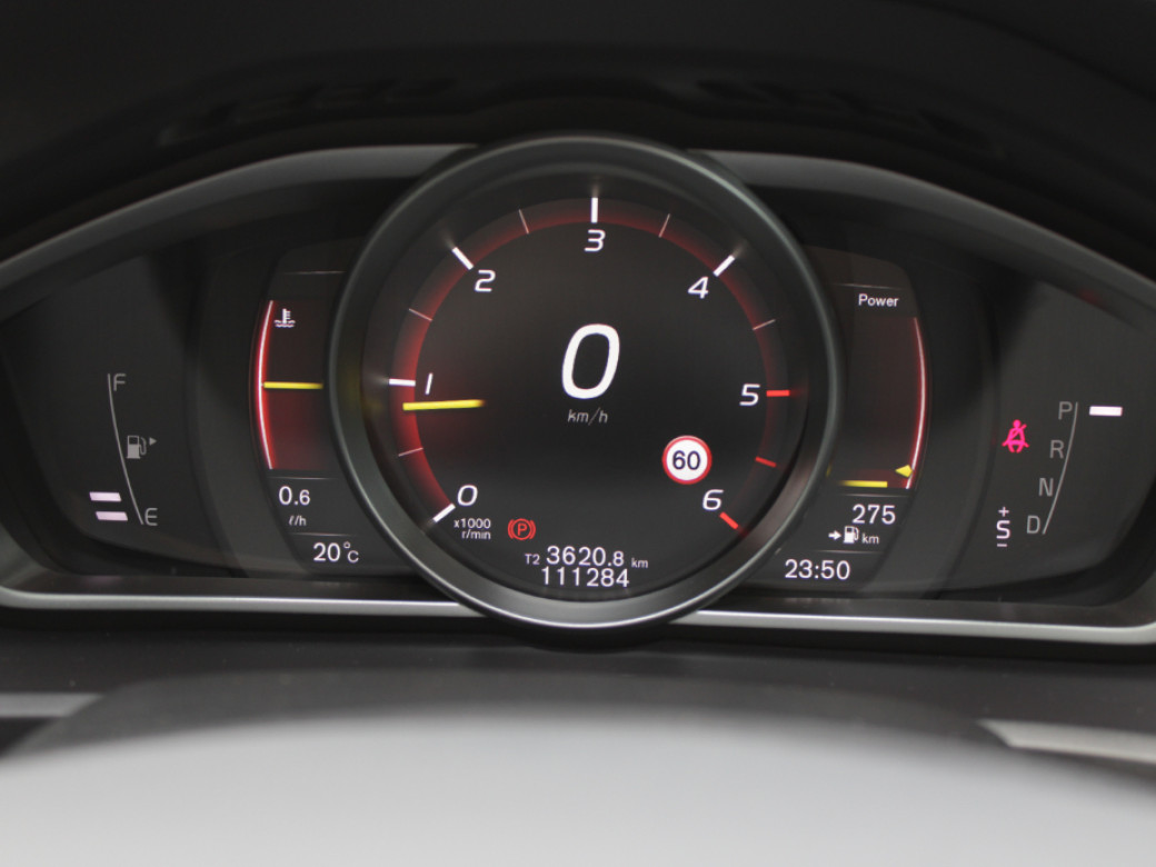 2018 Volvo V40