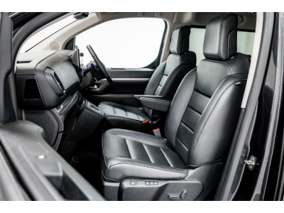 2025 Peugeot Traveller