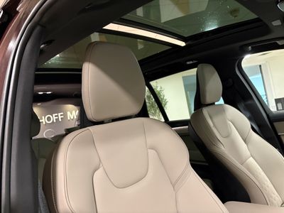 2025 Volvo XC90