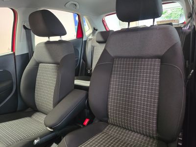 2016 Volkswagen Polo