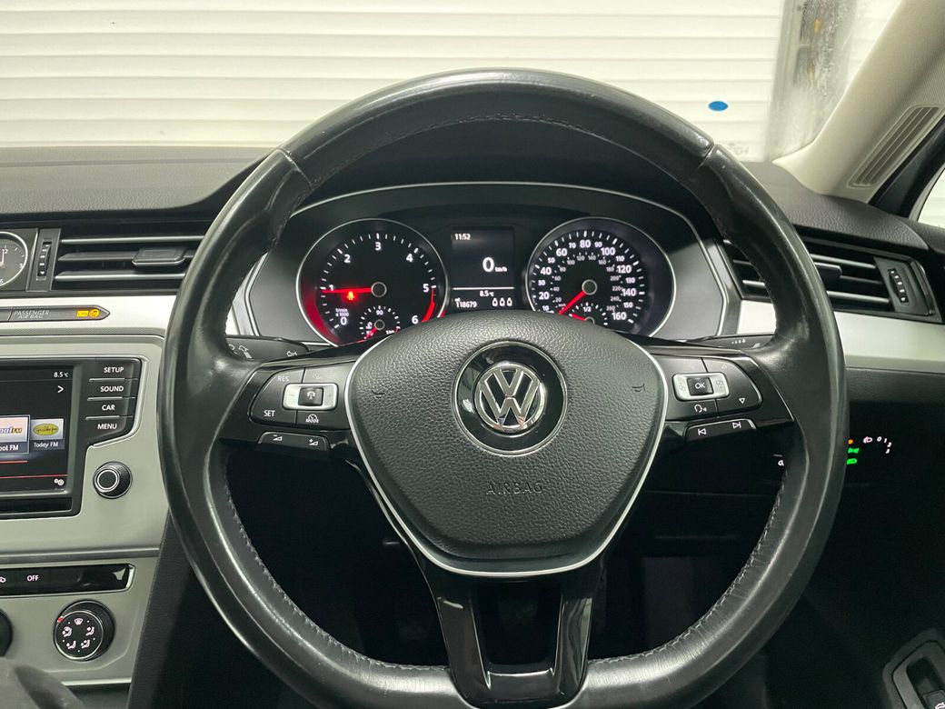 2016 Volkswagen Passat