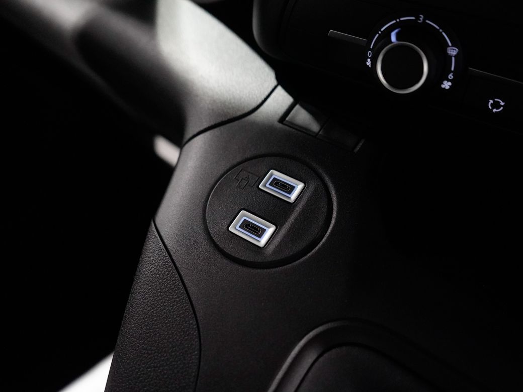 2025 Peugeot Partner