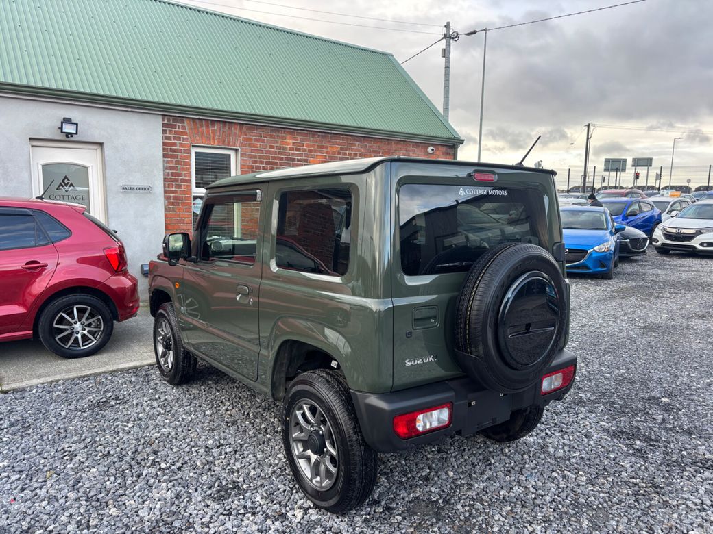 2025 Suzuki Jimny