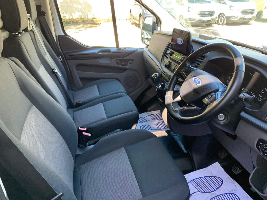 2022 Ford Transit Custom
