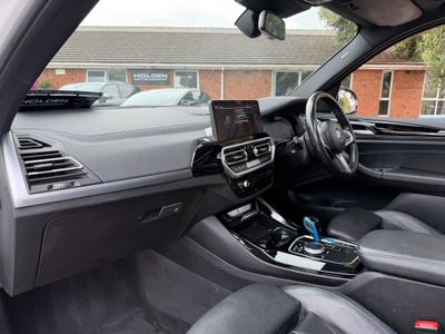 2022 BMW iX3