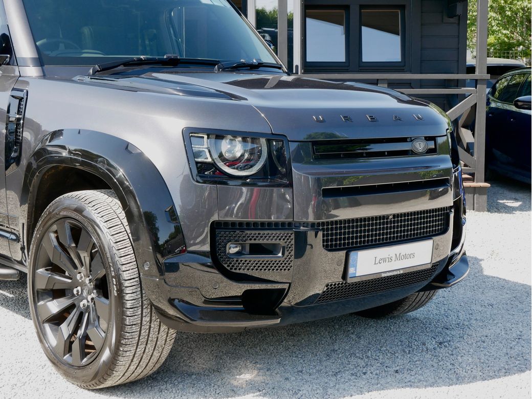 2024 Land Rover Defender 110