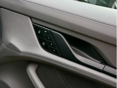 2023 Porsche Taycan