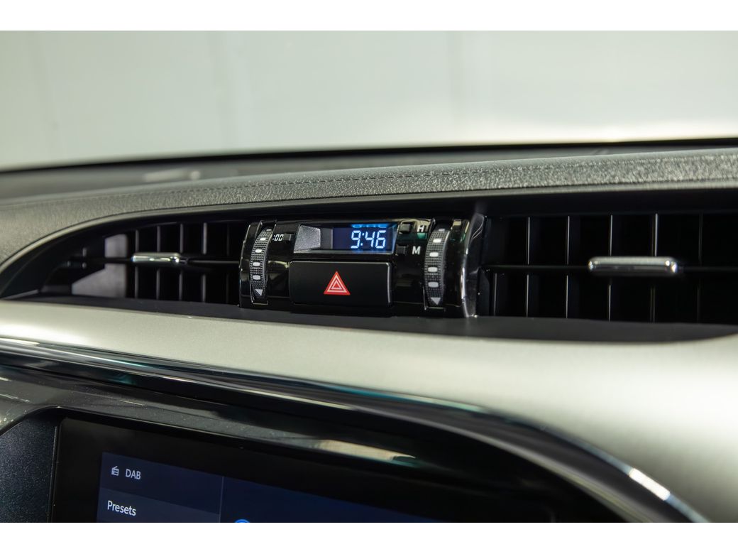 2025 Toyota Hilux