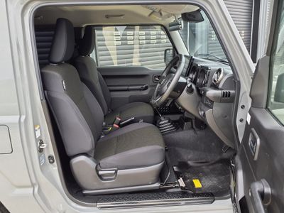 2023 Suzuki Jimny