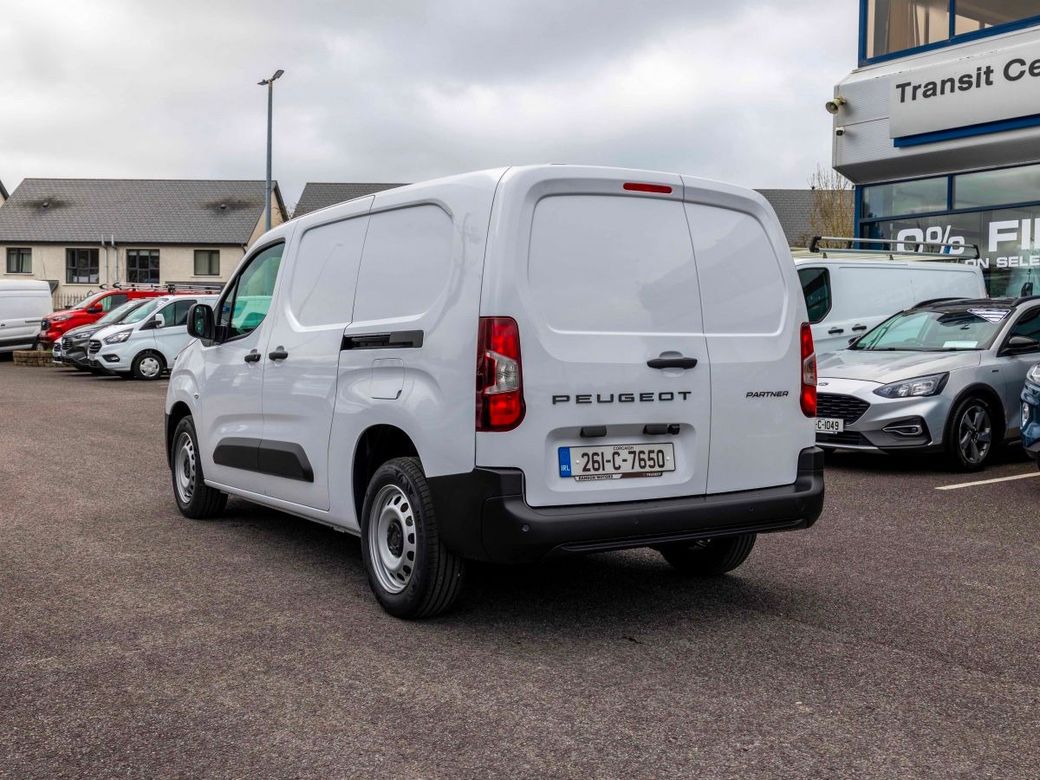 2026 Peugeot Partner