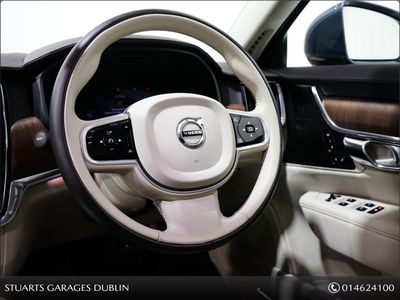 2021 Volvo V90