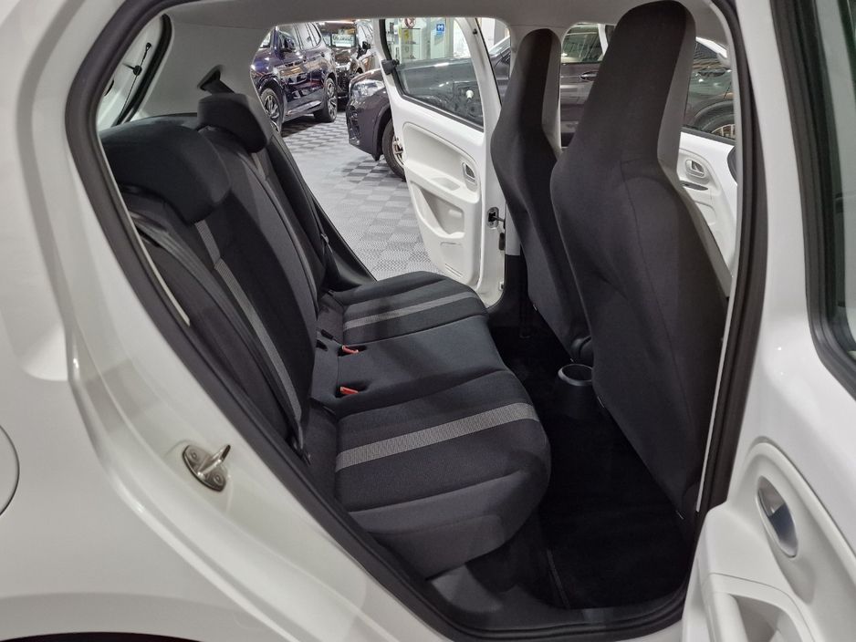 2020 Volkswagen up!
